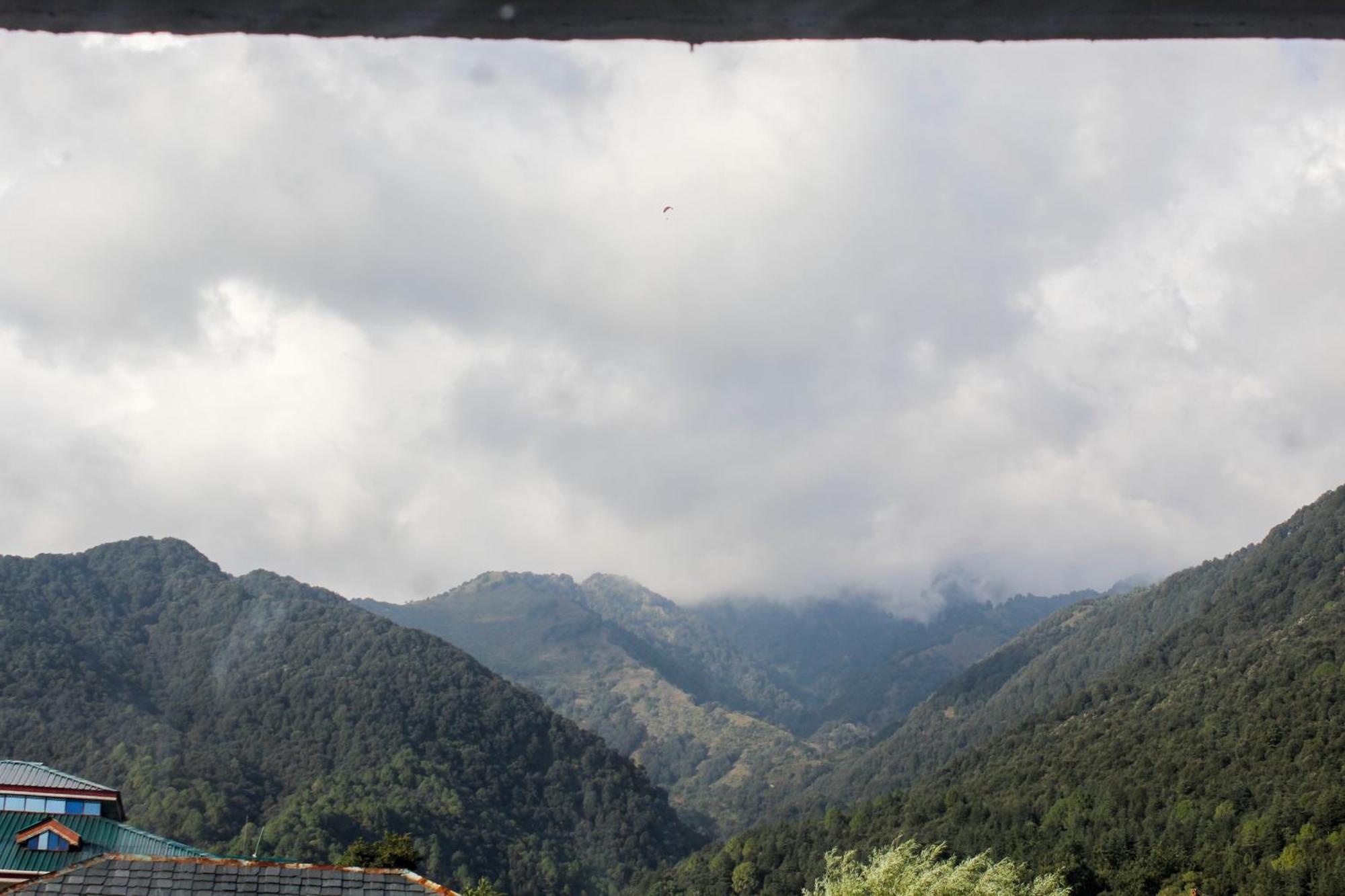 The Bunksters Bir Albergue Exterior foto